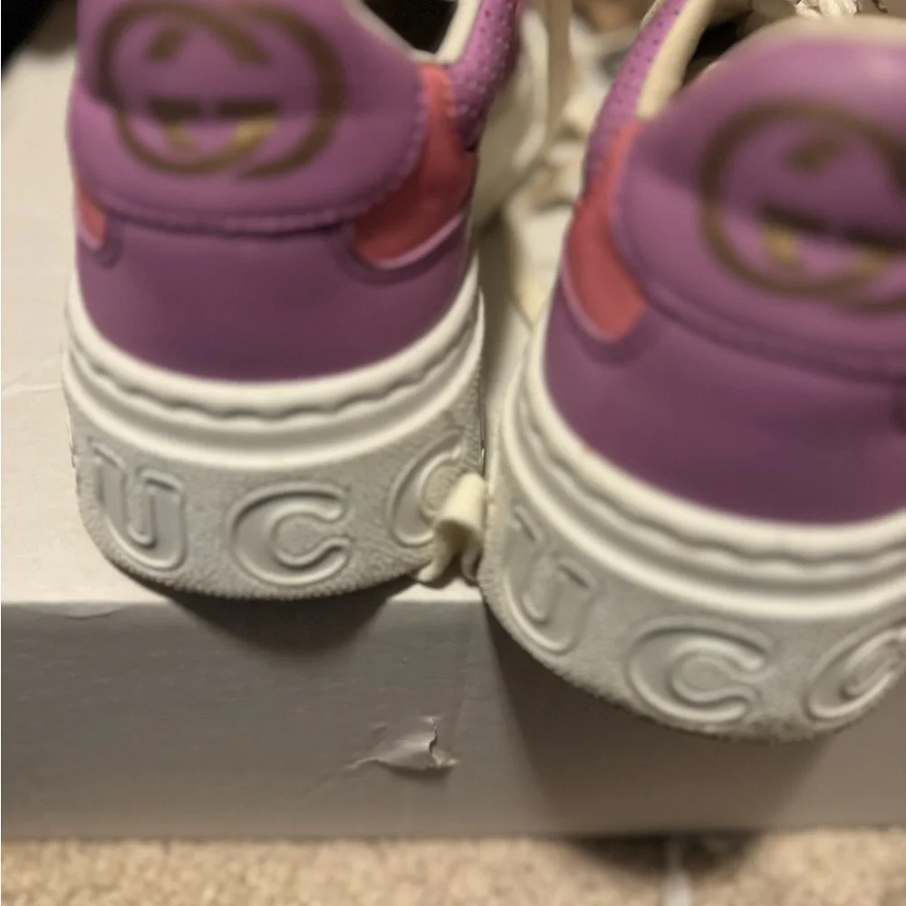 Gucci sneakers - Picture 2 of 5